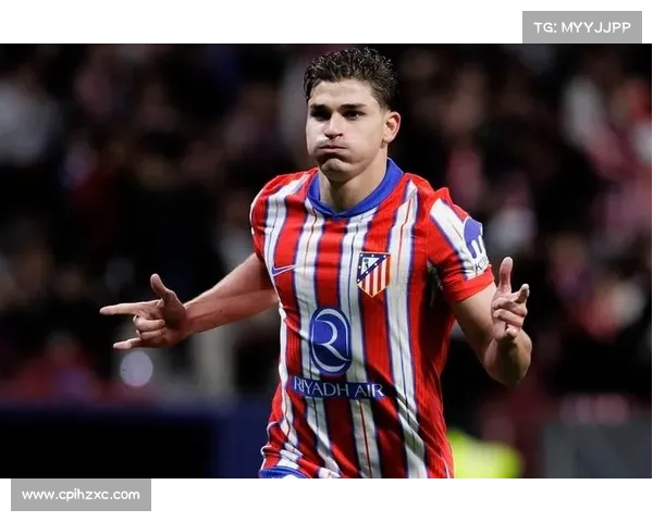 阿尔瓦雷斯25岁神级表演勺子点球加双妙传曼城现场视角尽显丝滑